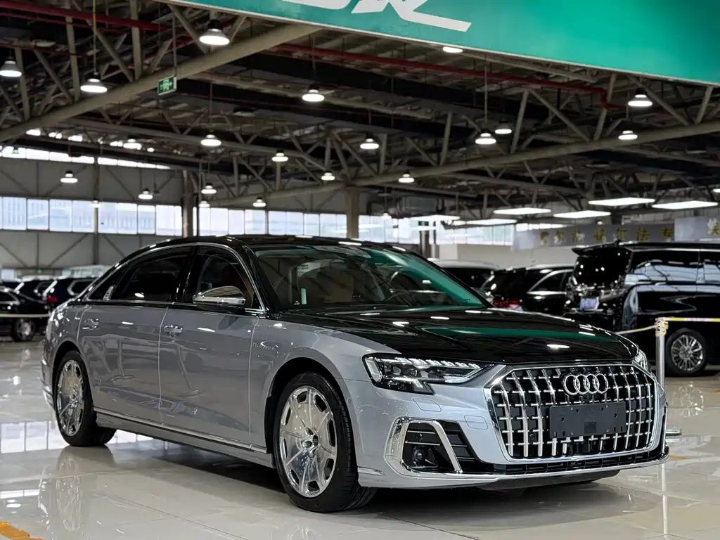 Audi A8 2024