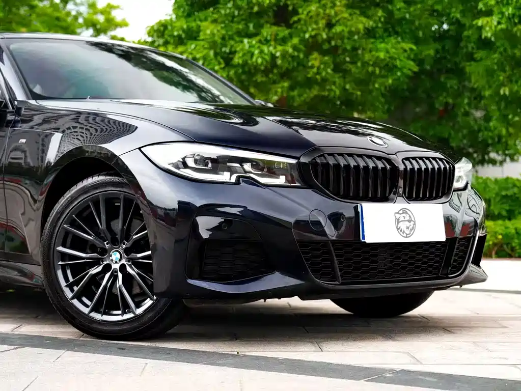 BMW 3 Series 2021