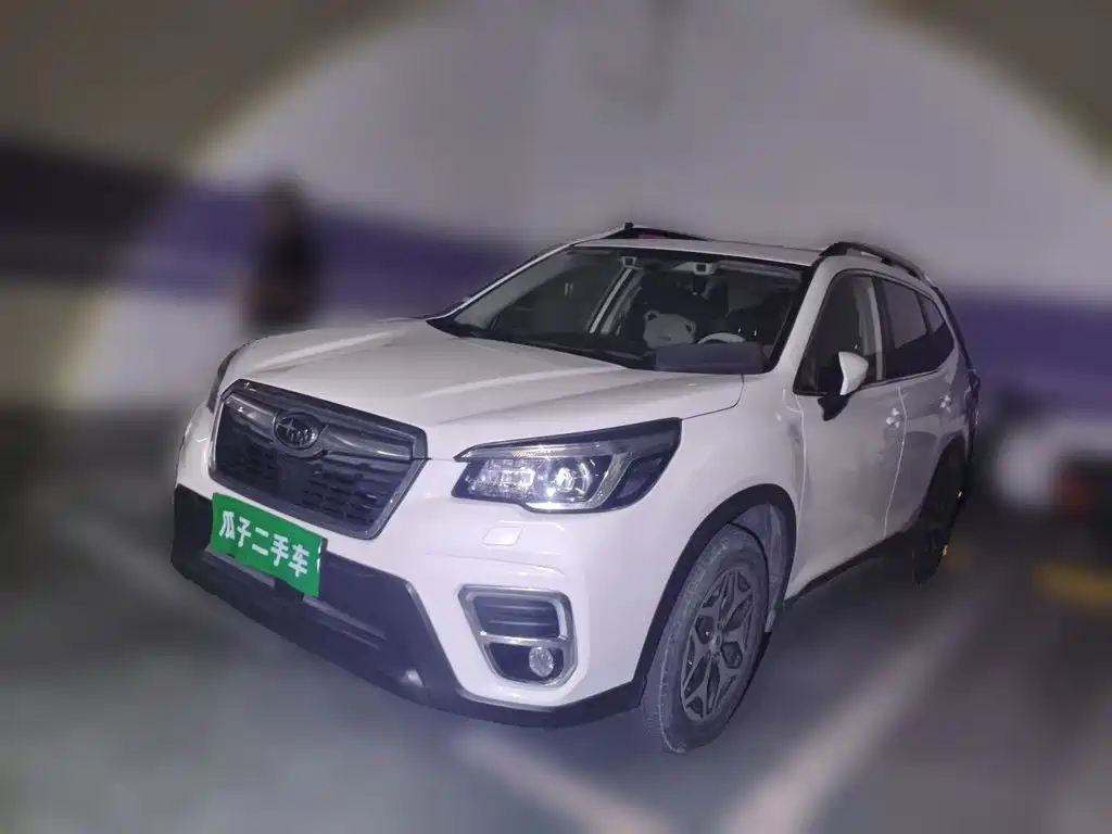 Subaru Forester 2019 — фото 2