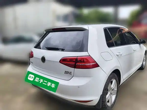Volkswagen Golf 2016
