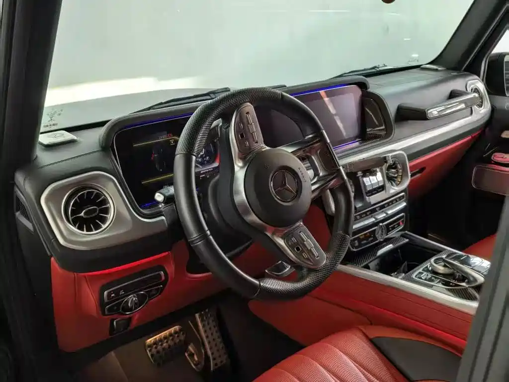 Mercedes-Benz G-Class AMG 2022 — фото 11