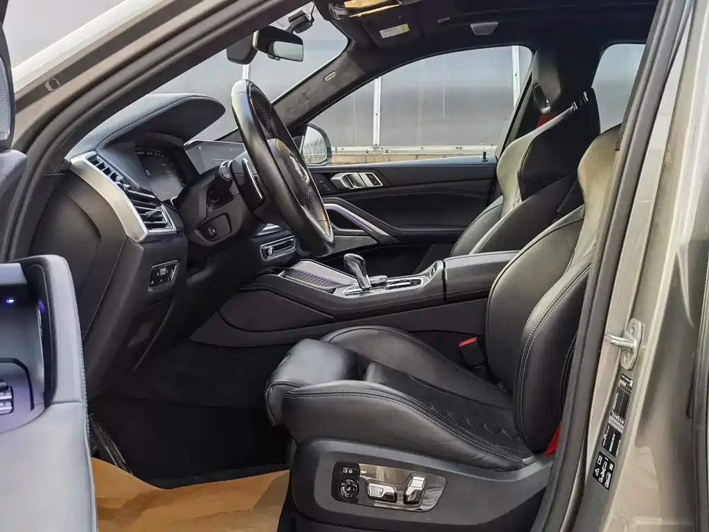 BMW X6 M 2022