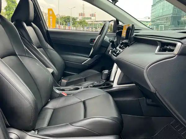 Toyota Frontlander 2023