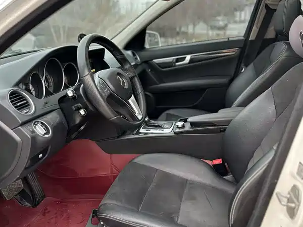Mercedes-Benz C-Class 2013
