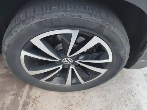 Volkswagen Tharu 2021