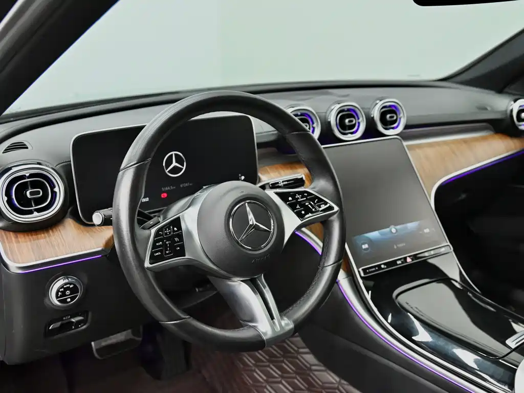Mercedes-Benz C-Class 2022 — фото 19