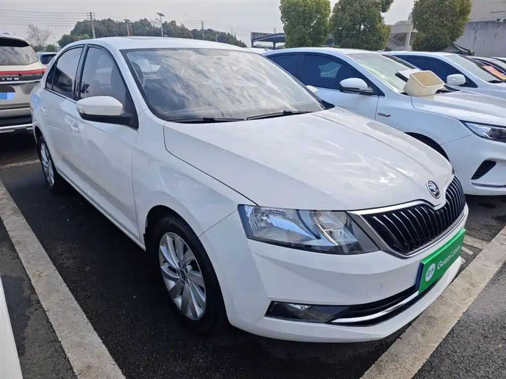 Skoda Rapid 2019 — фото 4