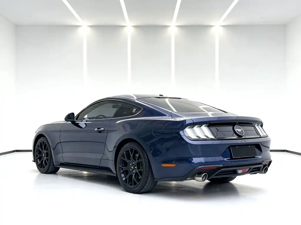 Ford Mustang 2020 — фото 7
