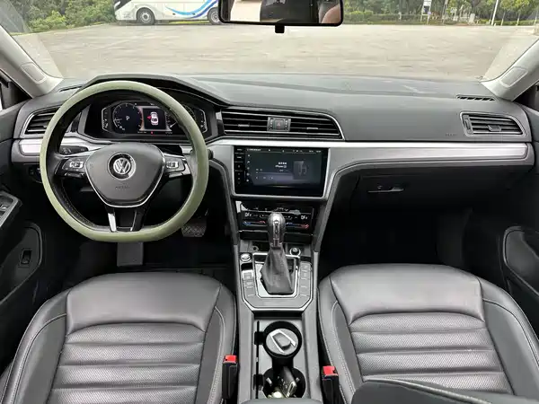 Volkswagen Lamando 2021