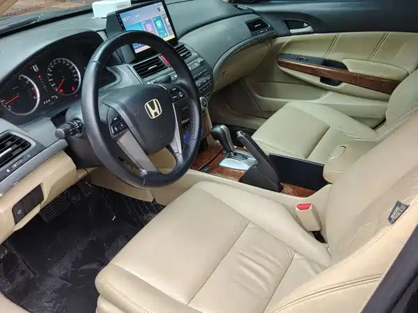 Honda Accord 2012