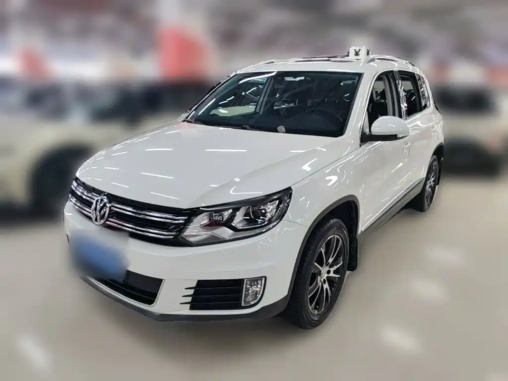 Volkswagen Tiguan 2016 — фото 1