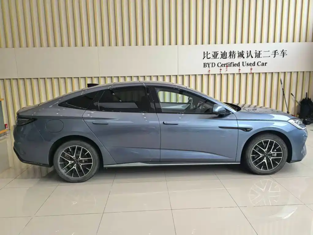BYD Seal 07 DM-i 2025 — фото 5