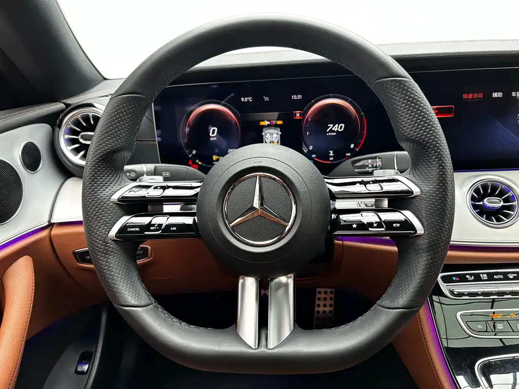 Mercedes-Benz E-Class 2022 — фото 13