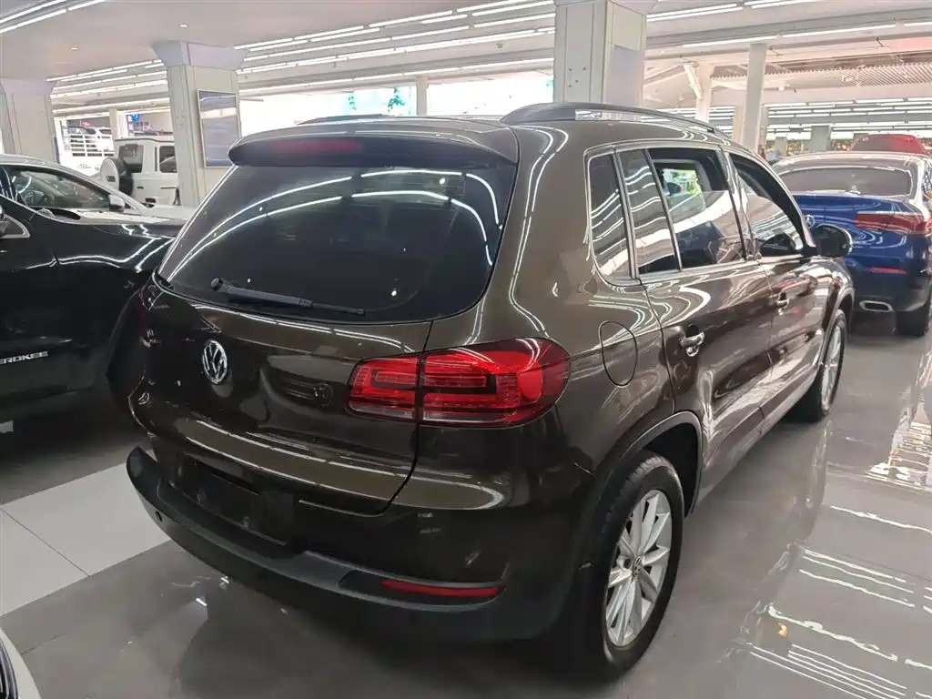 Volkswagen Tiguan 2016 — фото 7