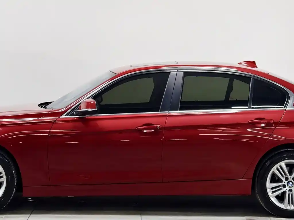 BMW 3 Series 2016 — фото 7