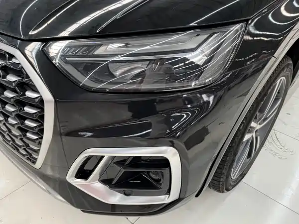 Audi Q5L Sportback 2021
