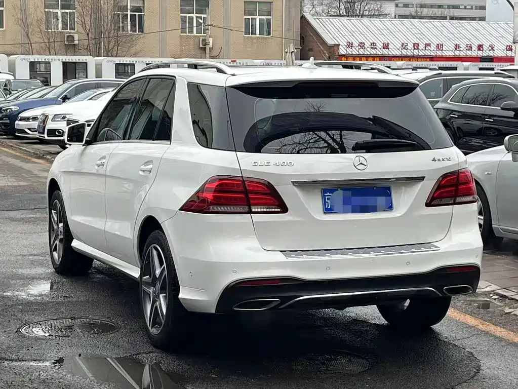 Mercedes-Benz GLE 2016 — фото 7