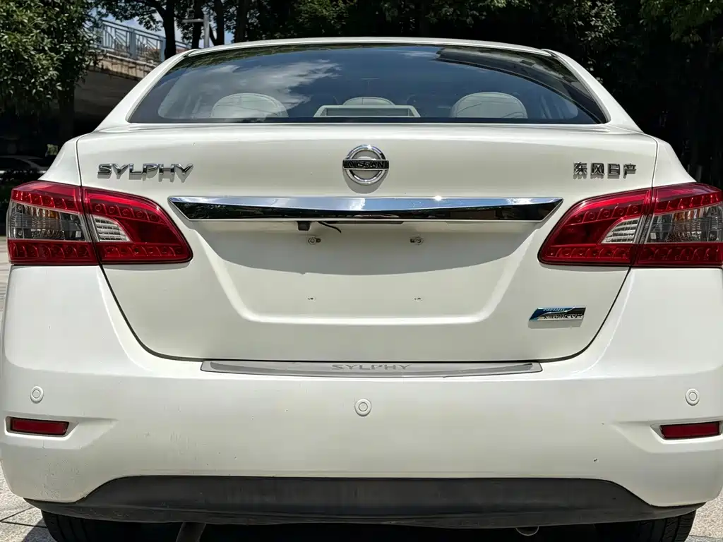 Nissan Sylphy 2013