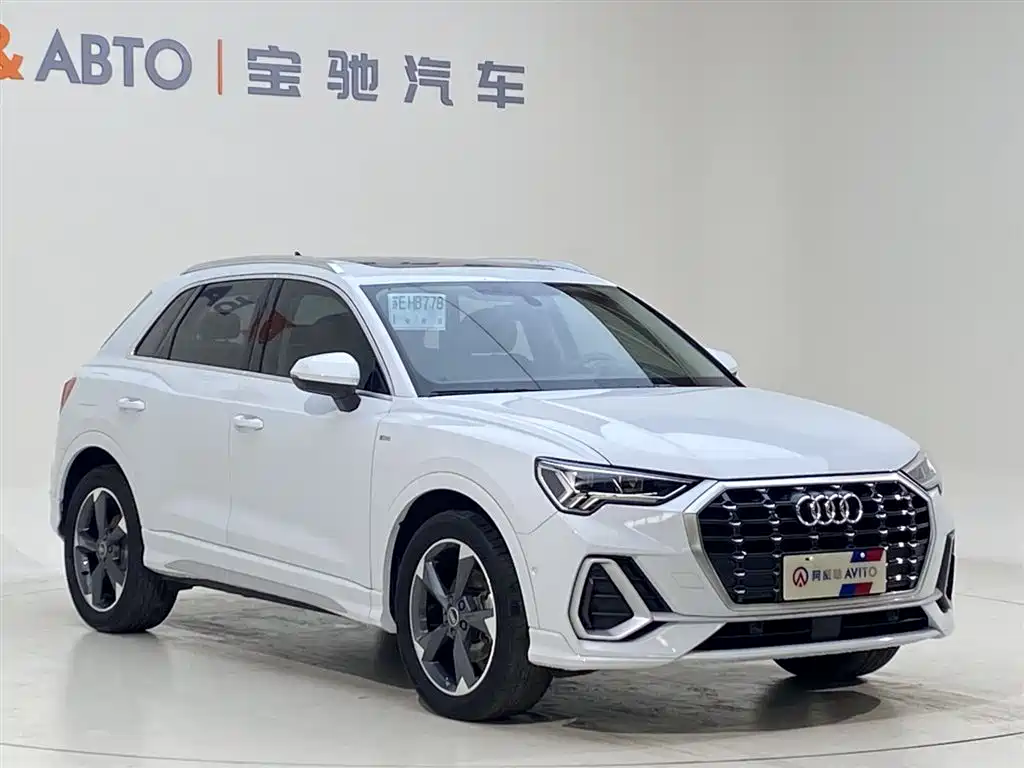 Audi Q3 2022 — фото 10
