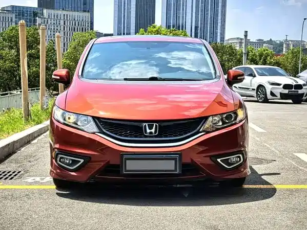 Honda Jade 2016