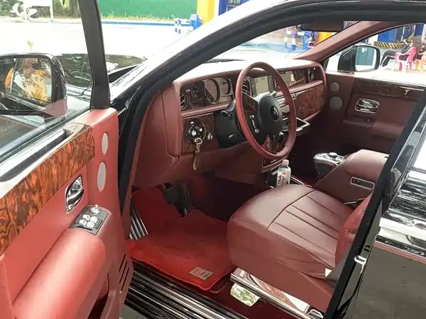 Rolls-Royce Phantom 2013