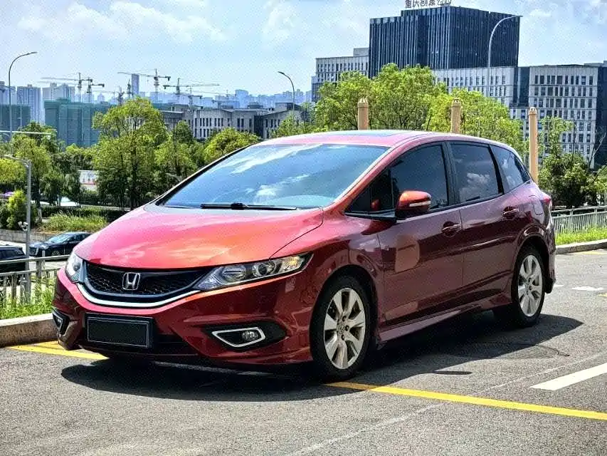 Honda Jade 2016 — фото 1