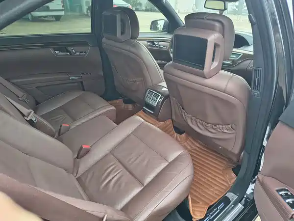 Mercedes-Benz S-Class 2013