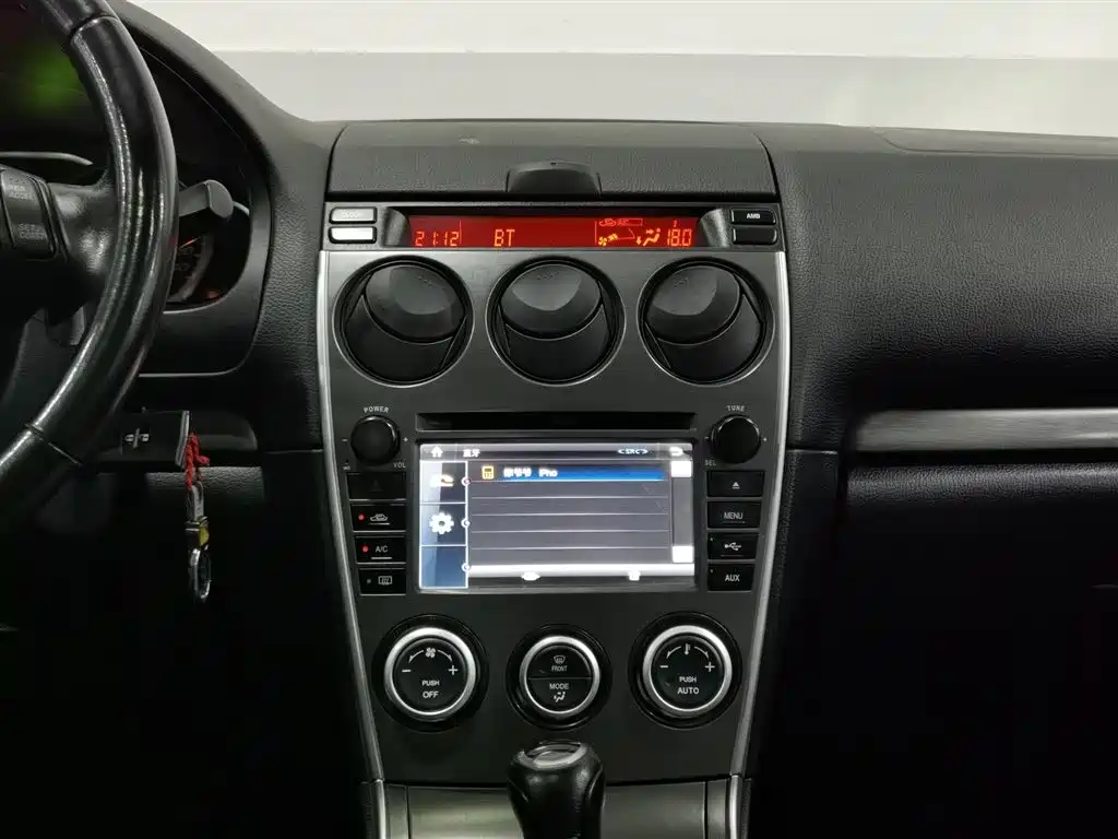 Mazda 6 2015 — фото 12