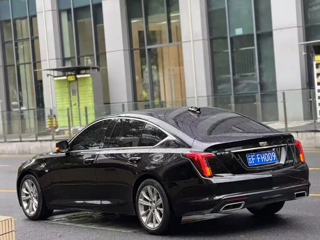 Cadillac CT5 2024 — фото 3