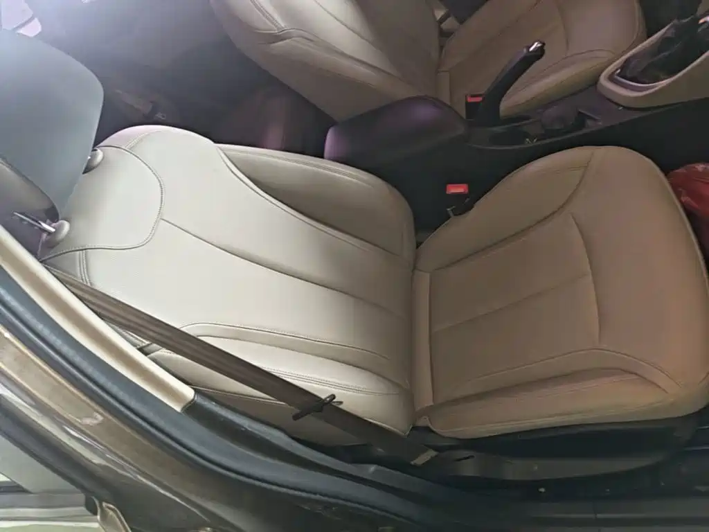 Buick Excelle GT 2020 — фото 25