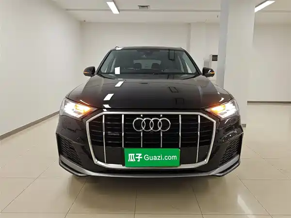 Audi Q7 2023