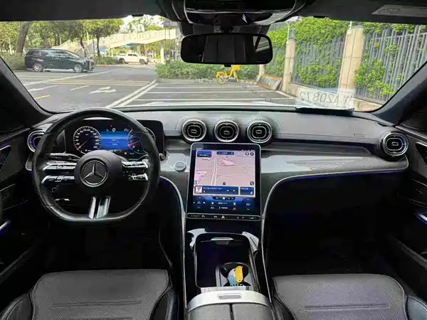 Mercedes-Benz C-Class 2022