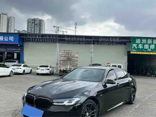 BMW 5 Series 2012