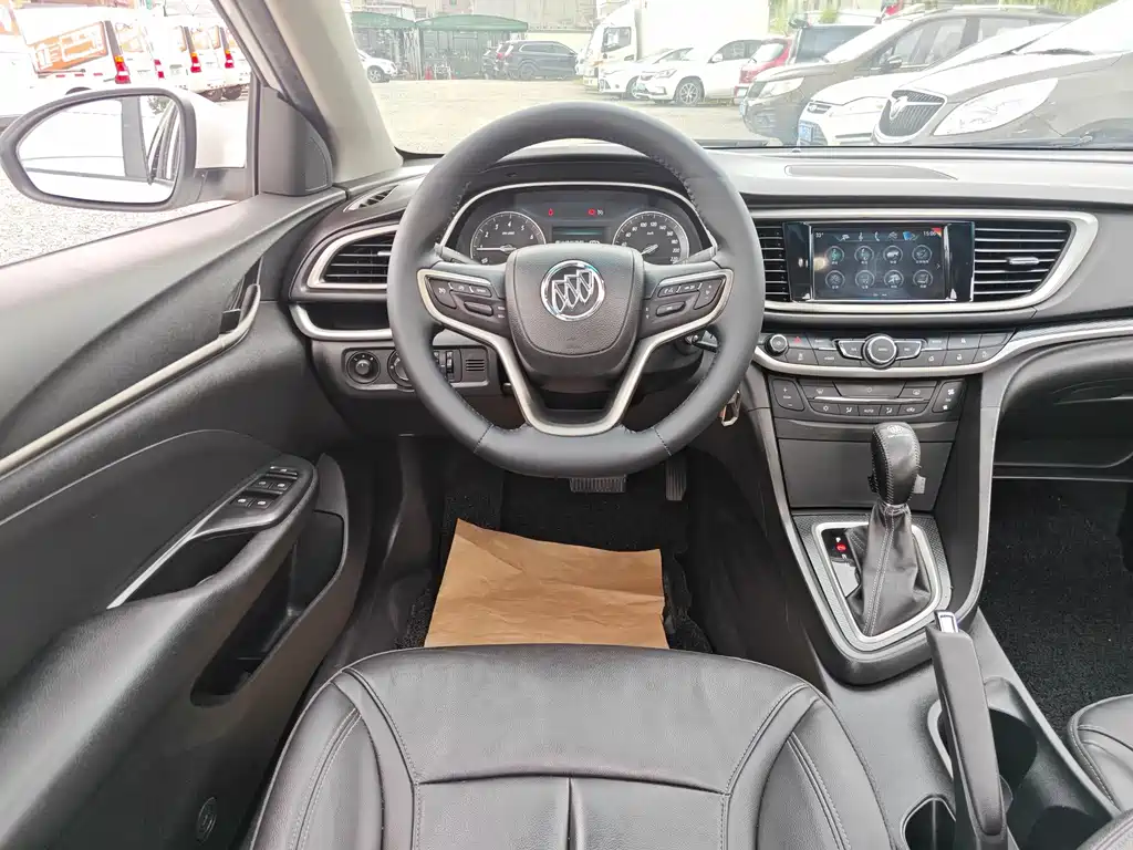 Buick Excelle 2019 — фото 10