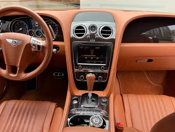 Bentley Continental 2018