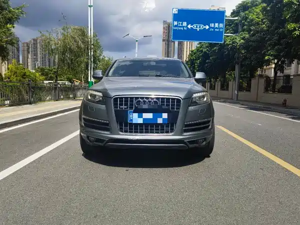 Audi Q7 2010