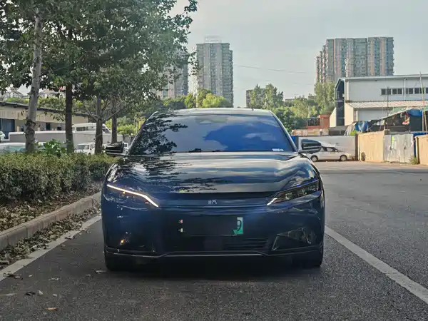 BYD Han 2024