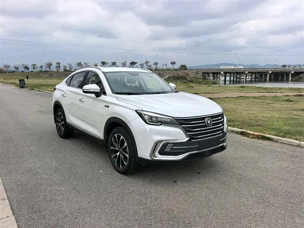 Changan CS85 COUPE 2020 — фото 2