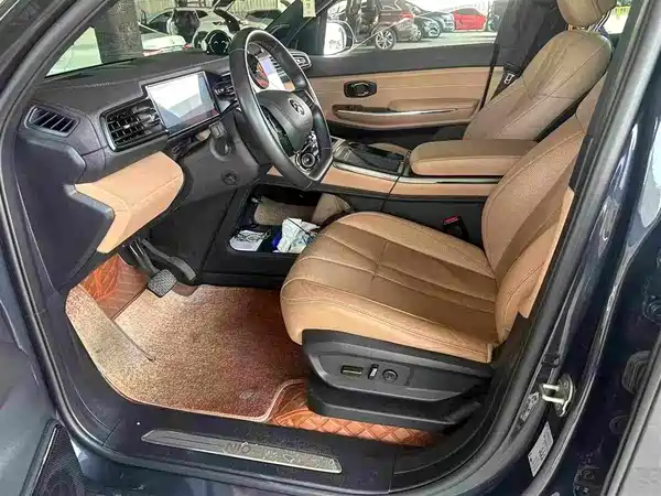 NIO ES8 2022