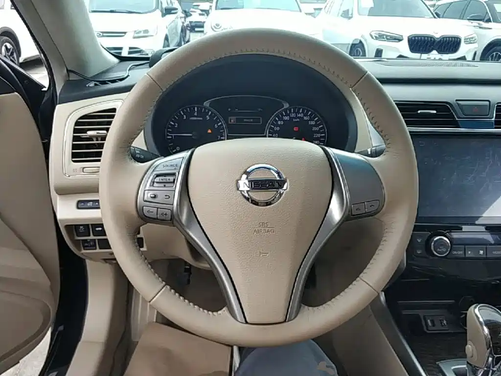 Nissan Teana 2015 — фото 11