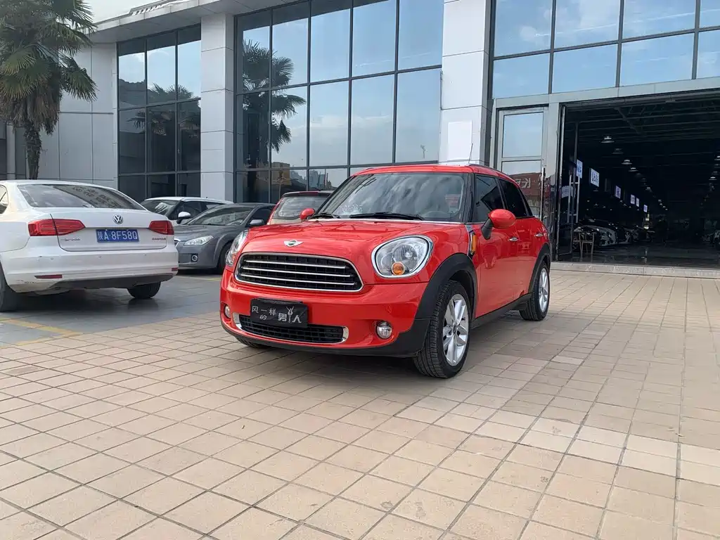 MINI Countryman 2011