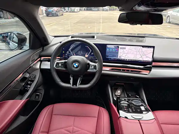 BMW 5 Series 2026