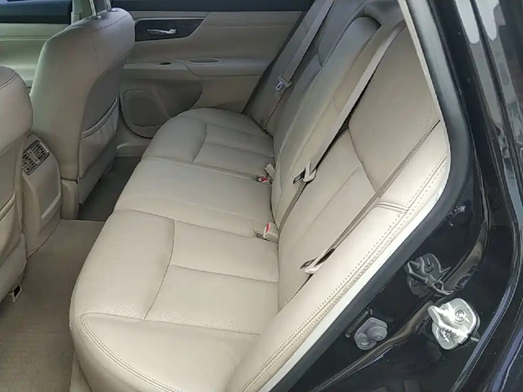 Nissan Teana 2015 — фото 17