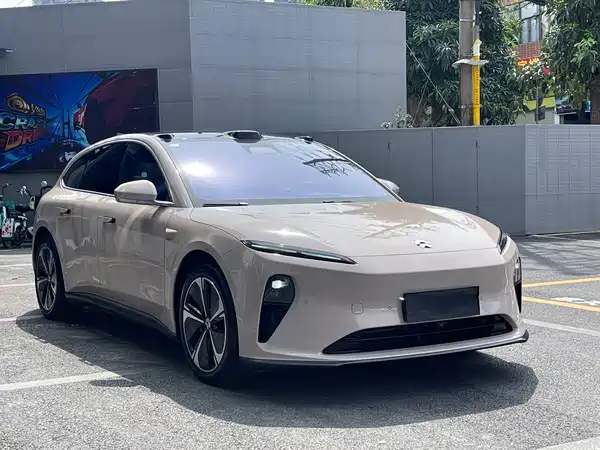 NIO ET5T 2024
