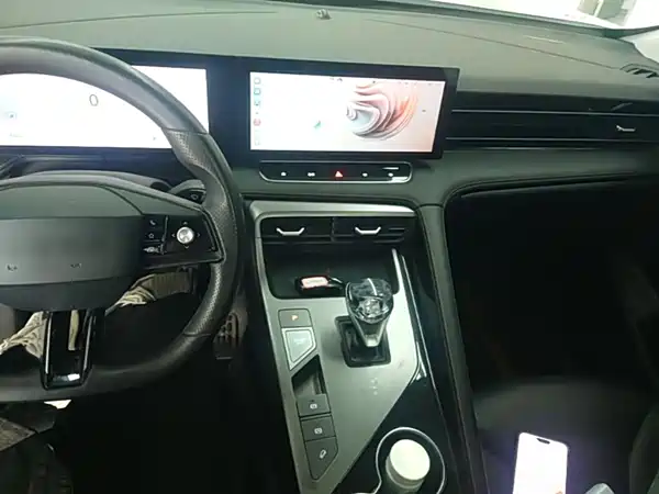 Roewe RX5 New Energy 2024