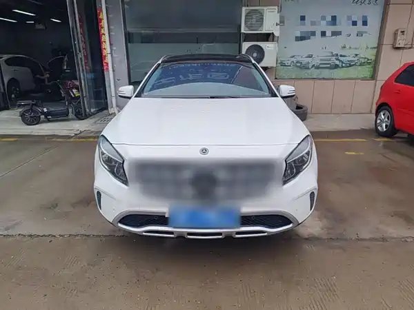 Mercedes-Benz GLA 2019