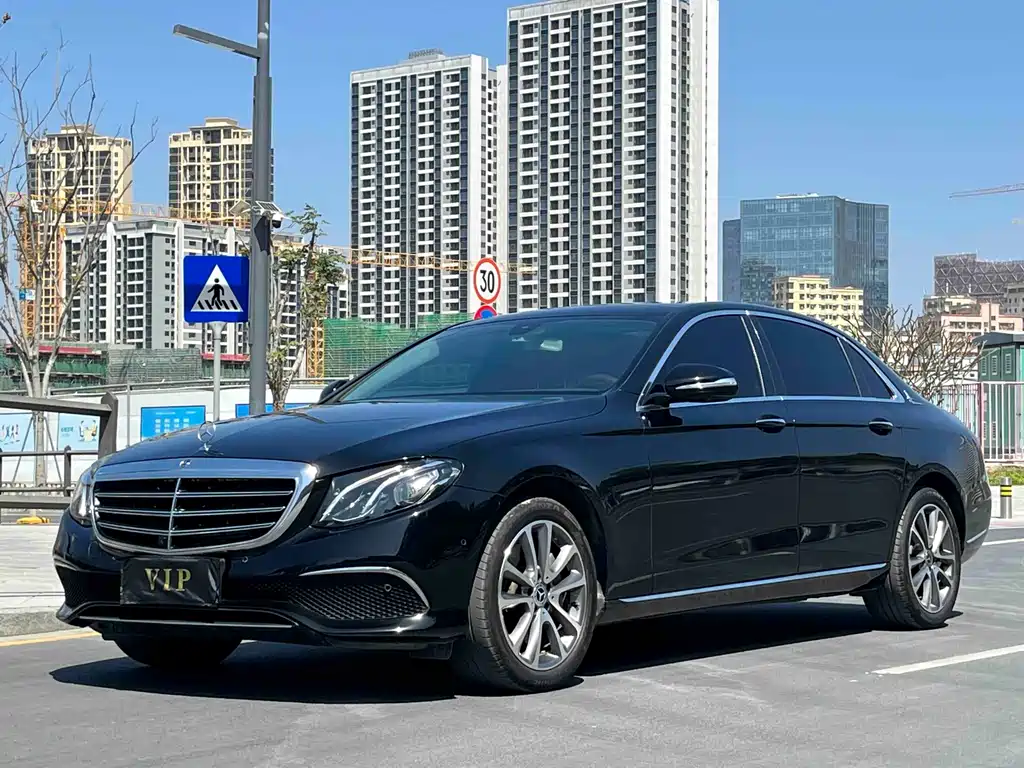 Mercedes-Benz E-Class 2019 — фото 1