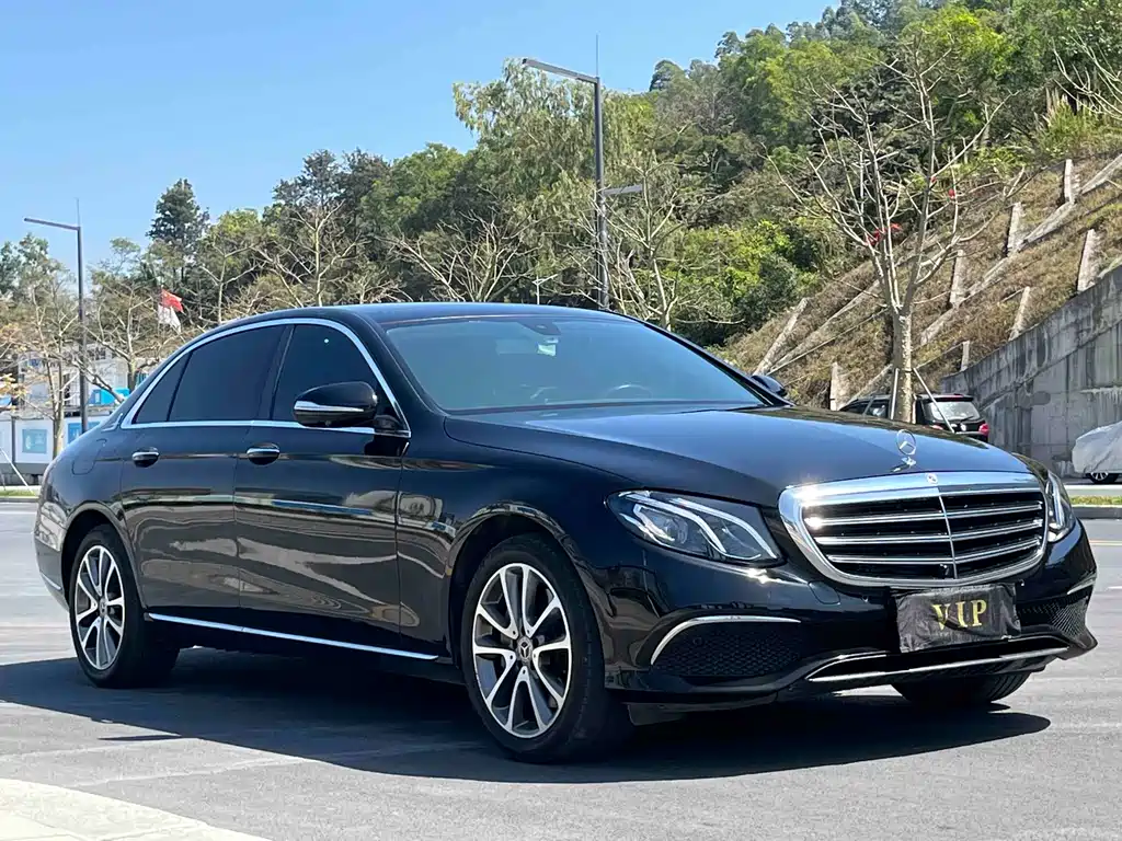 Mercedes-Benz E-Class 2019 — фото 3