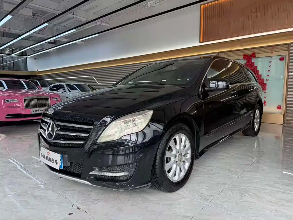 Mercedes-Benz R-Class 2010