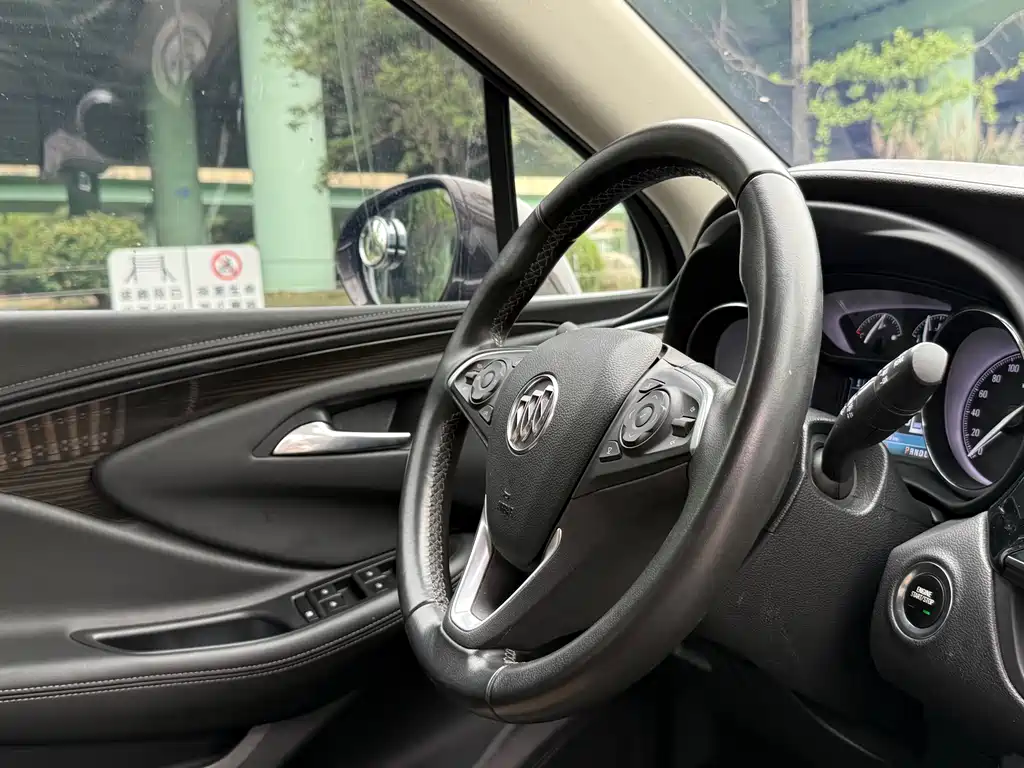 Buick Envision Plus 2021 — фото 24